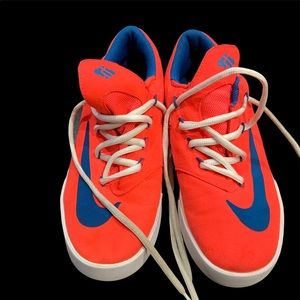 Nike Kevin Durant kd Vulcan youth girls shoe, size 6.5y